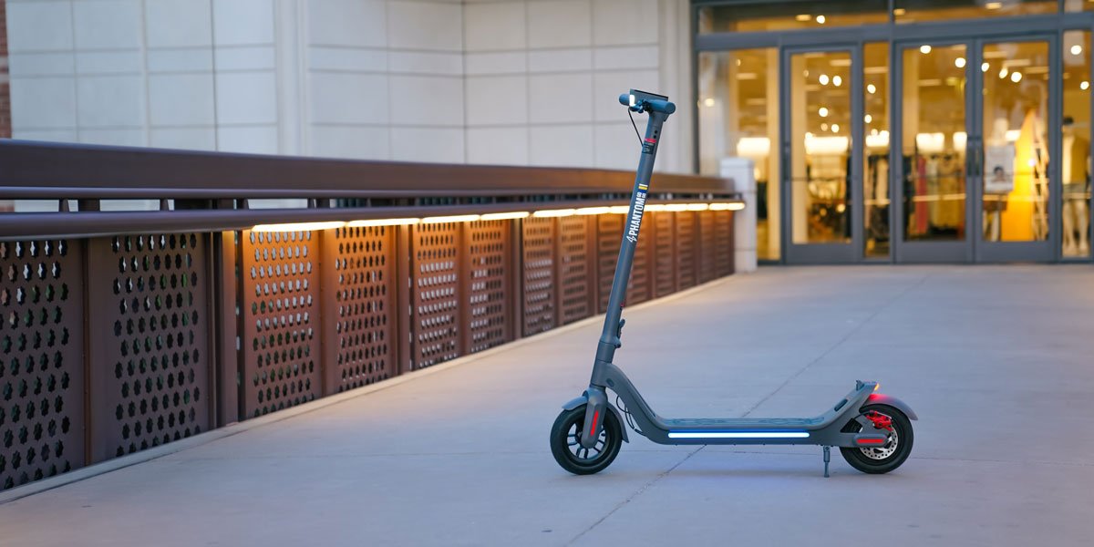 Electric Scooters vs. Electric Bikes: The Ultimate Urban Commute Comparison π΄ππ² - Phantomgogo