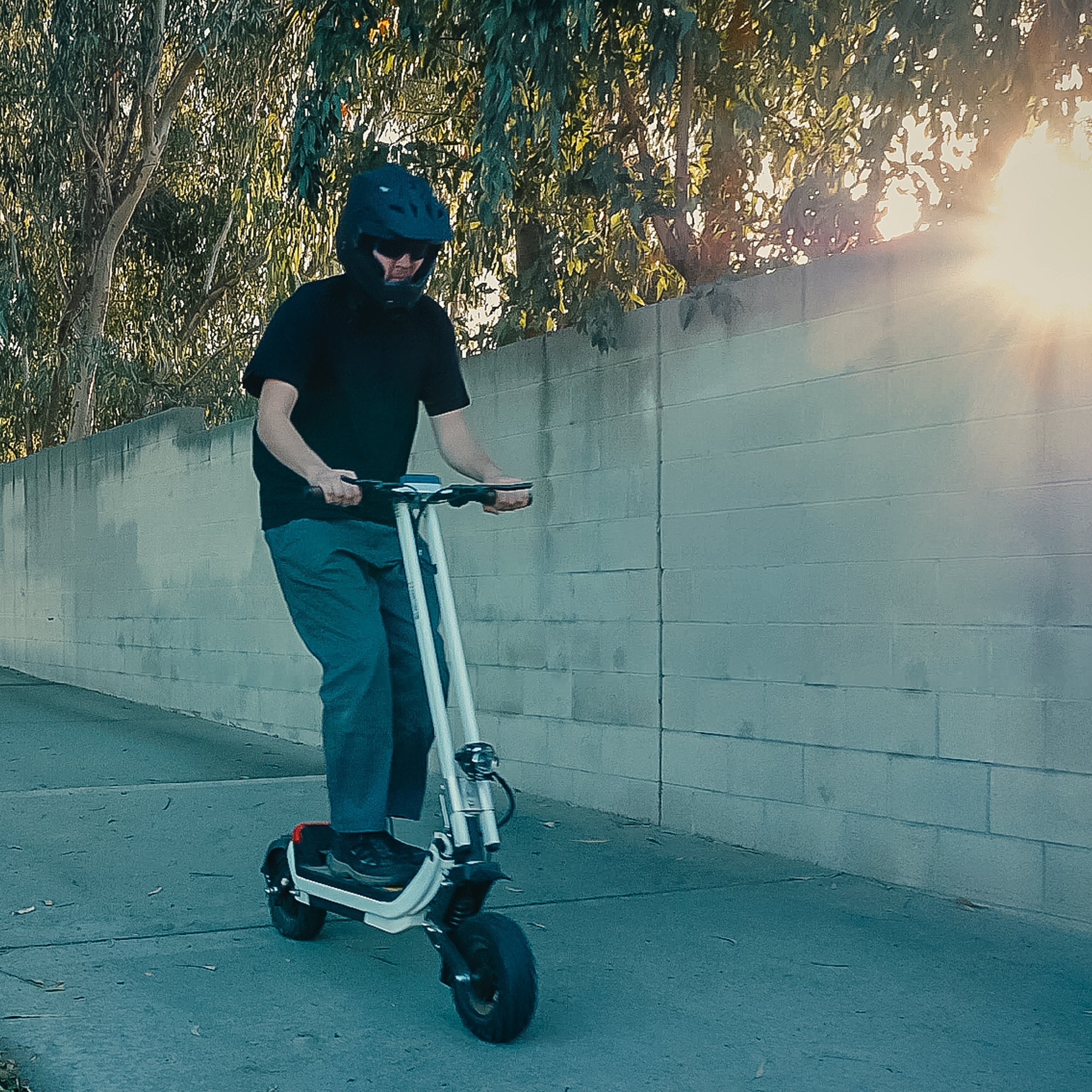 G63 ALL-TERRAIN ELECTRIC SCOOTER