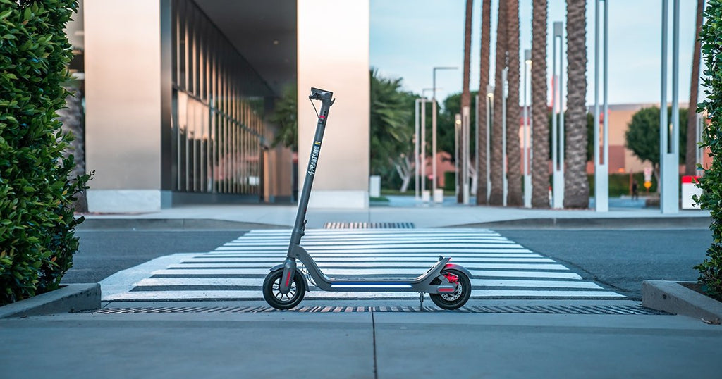 From Commuter to Adventurer: How E Scooters Can Help You Explore Your City - Phantomgogo