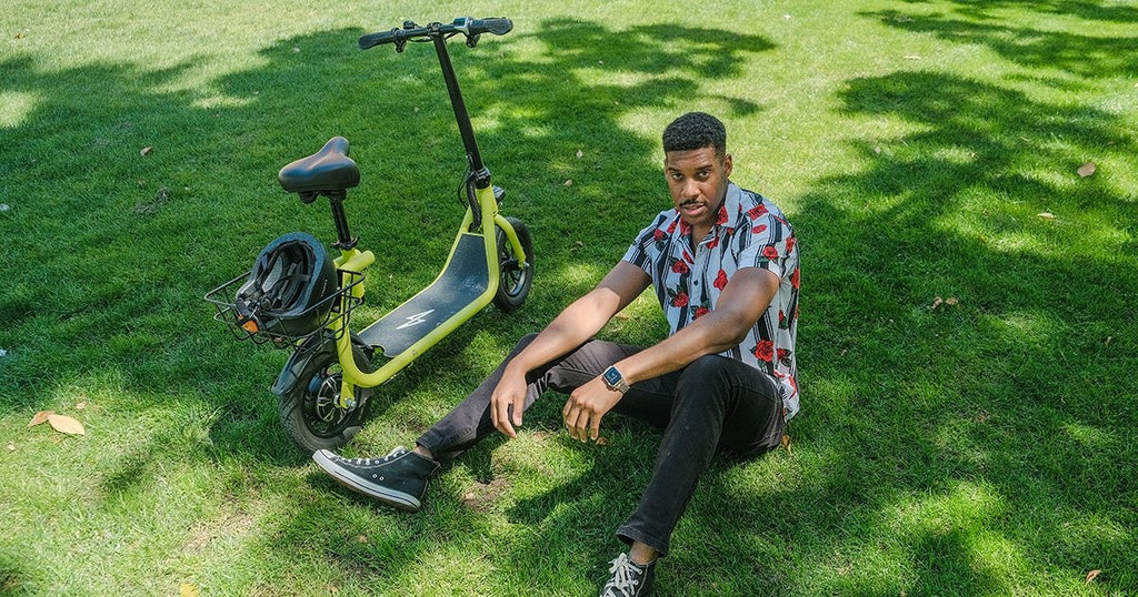 E-Scooters: A Lifeline for Urban Delivery Services - Phantomgogo
