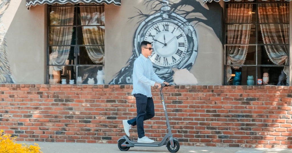 Eco-Friendly Mobility: The Nexus of Energy Conservation and Electric Scooters🔋🛴 - Phantomgogo
