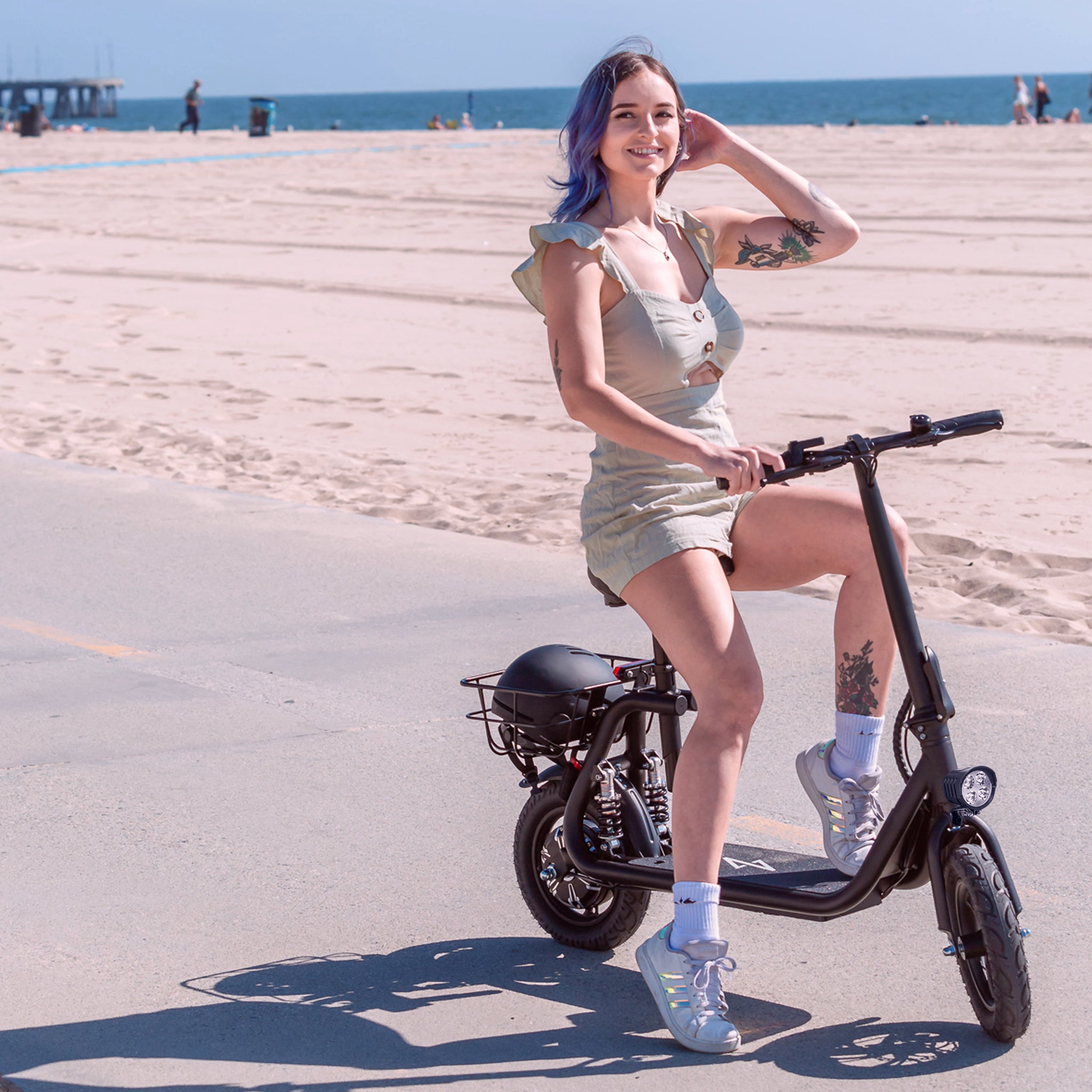 COMMUTER R1 PRO SEATED SCOOTER